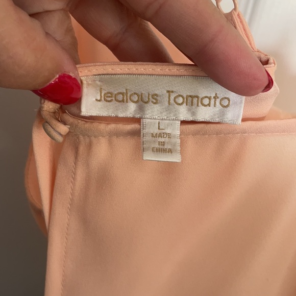 Peach/Patterned Romper - Picture 4 of 5